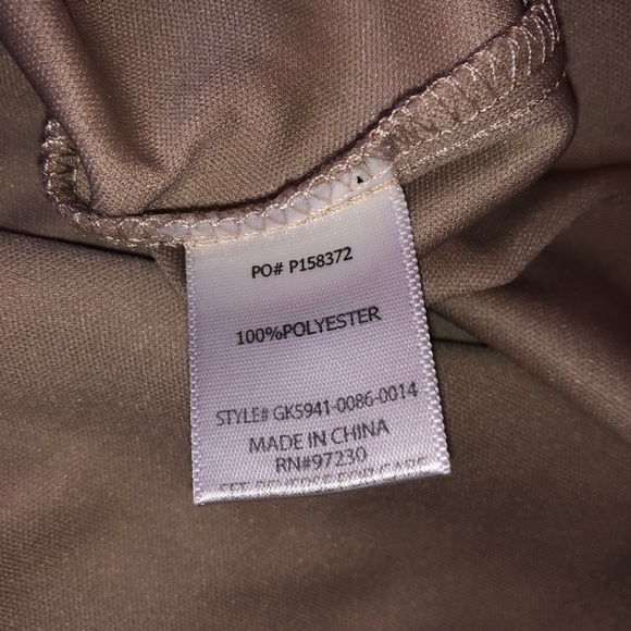 7 for $25 🎉 Black and Tan Almost Famous Dress - Picture 4 of 6